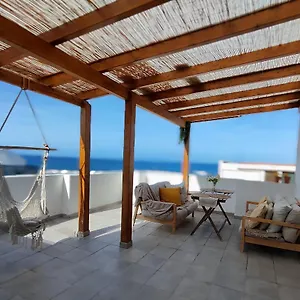 Nueve Pies Surf Casita Las Palmas / Gran Canaria